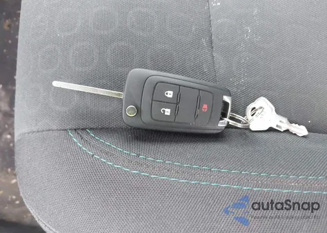 2016 Chevrolet Trax 1Ls z USA, uszkodzony, nr VIN 3GNCJKSB2GL272994